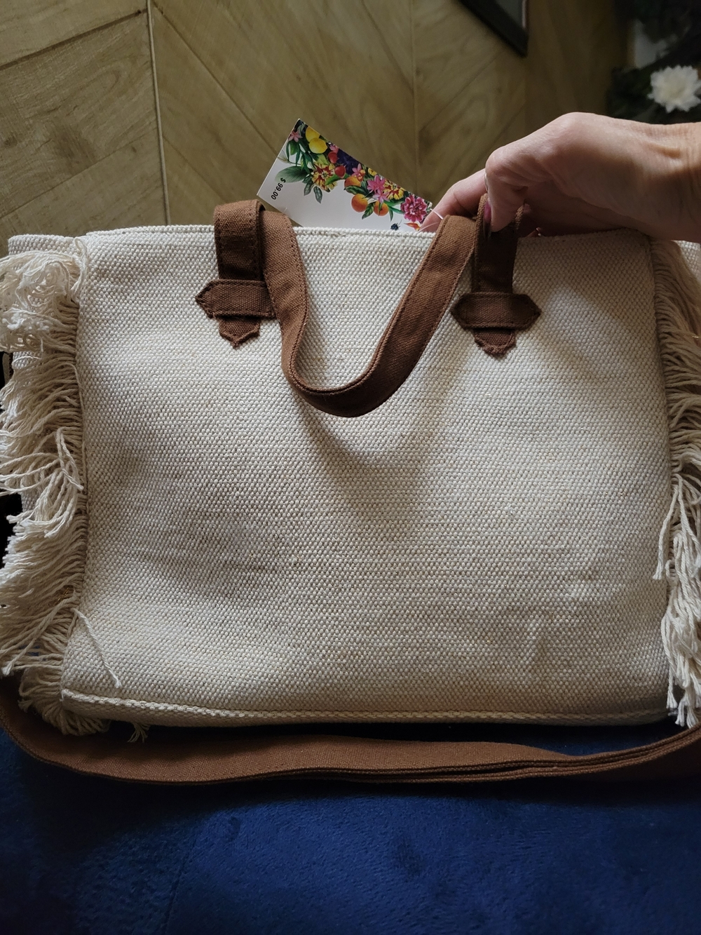 Beaded Beige Fringe Crossbody Bag with Floral & Animal Embroidery - Picture 4 of 5
